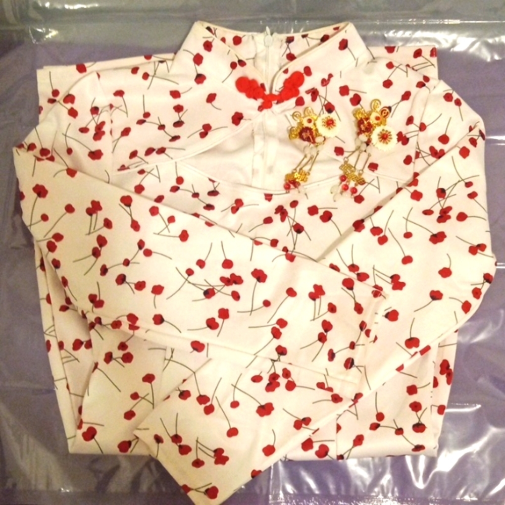 CHINESE DRESS white flower modern